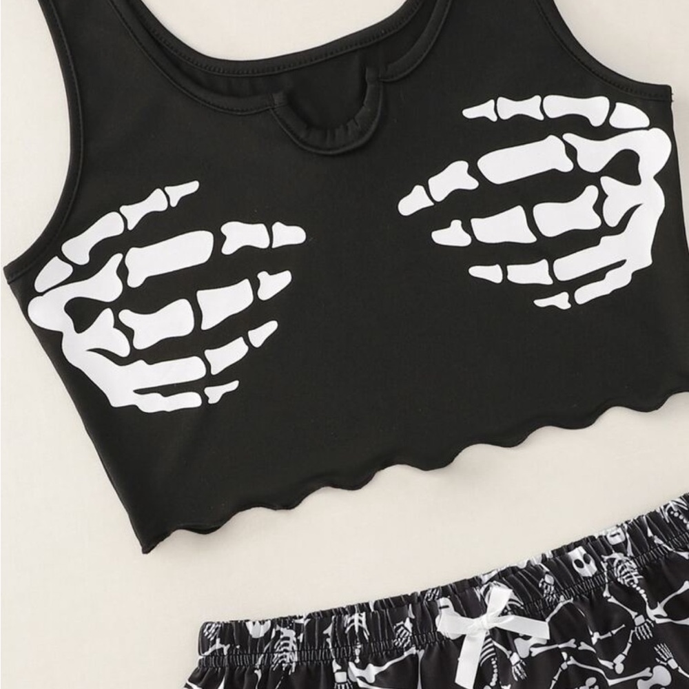 HALLOWEEN Skeleton Print Crop Tank and Shorts Set - Black & White EUC